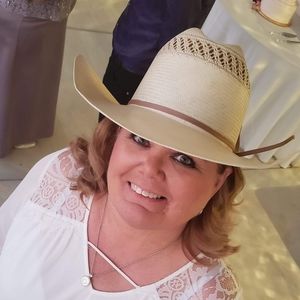 Meet your Posher, Dottie